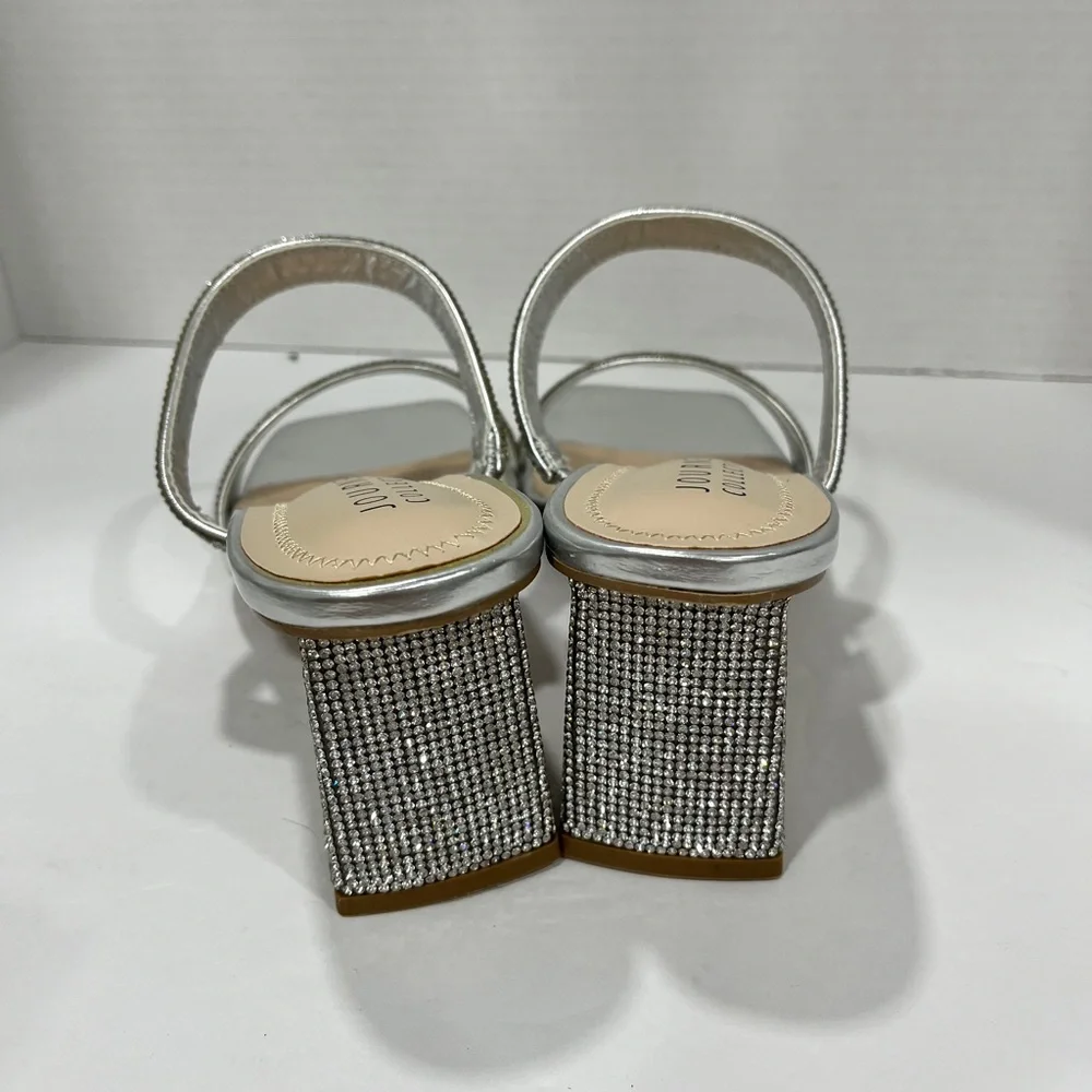 NWT-Journee Collection Womens Shandee Block‎ Heel Pumps Size: 10 Color: Silver